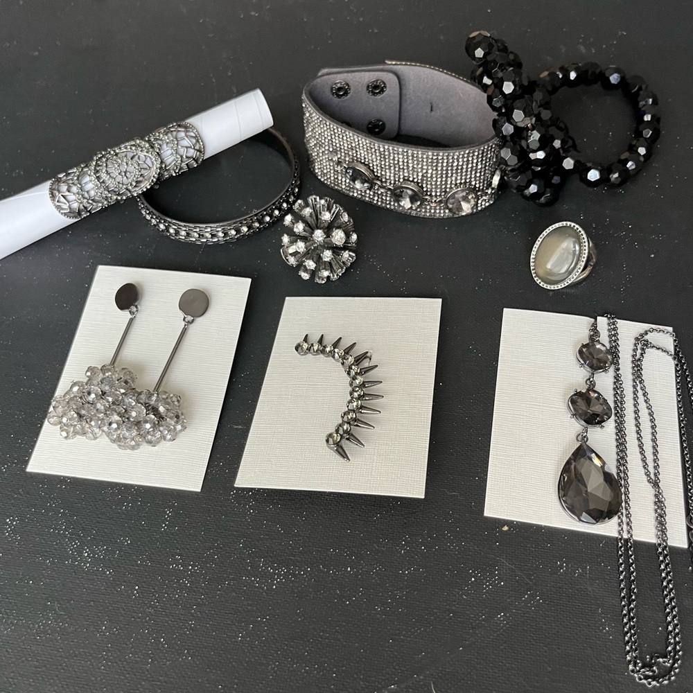 Black Crystal Fashion Jewelry Set